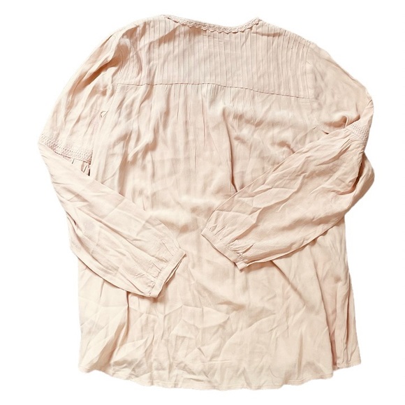 NWOT Women’s LOGO Lavish Blush Blouse Size Medium - Picture 2 of 5